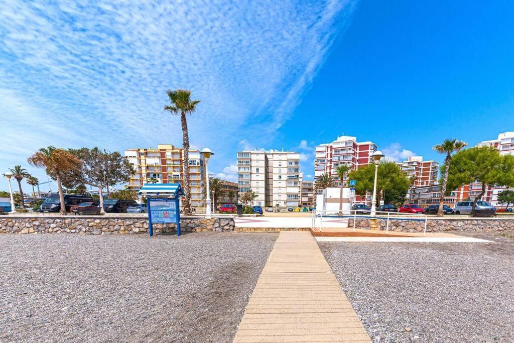 Sea Apartment Torre Del Mar Buitenkant foto