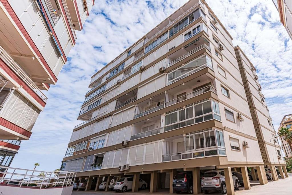 Sea Apartment Torre Del Mar Buitenkant foto